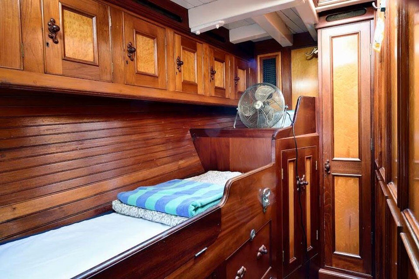 1895-stow-sons-78-1-d1e8d6