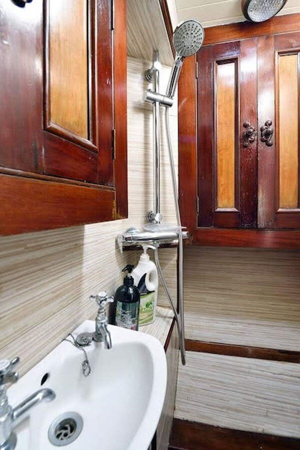 1895-stow-sons-78-1-d1e8d6