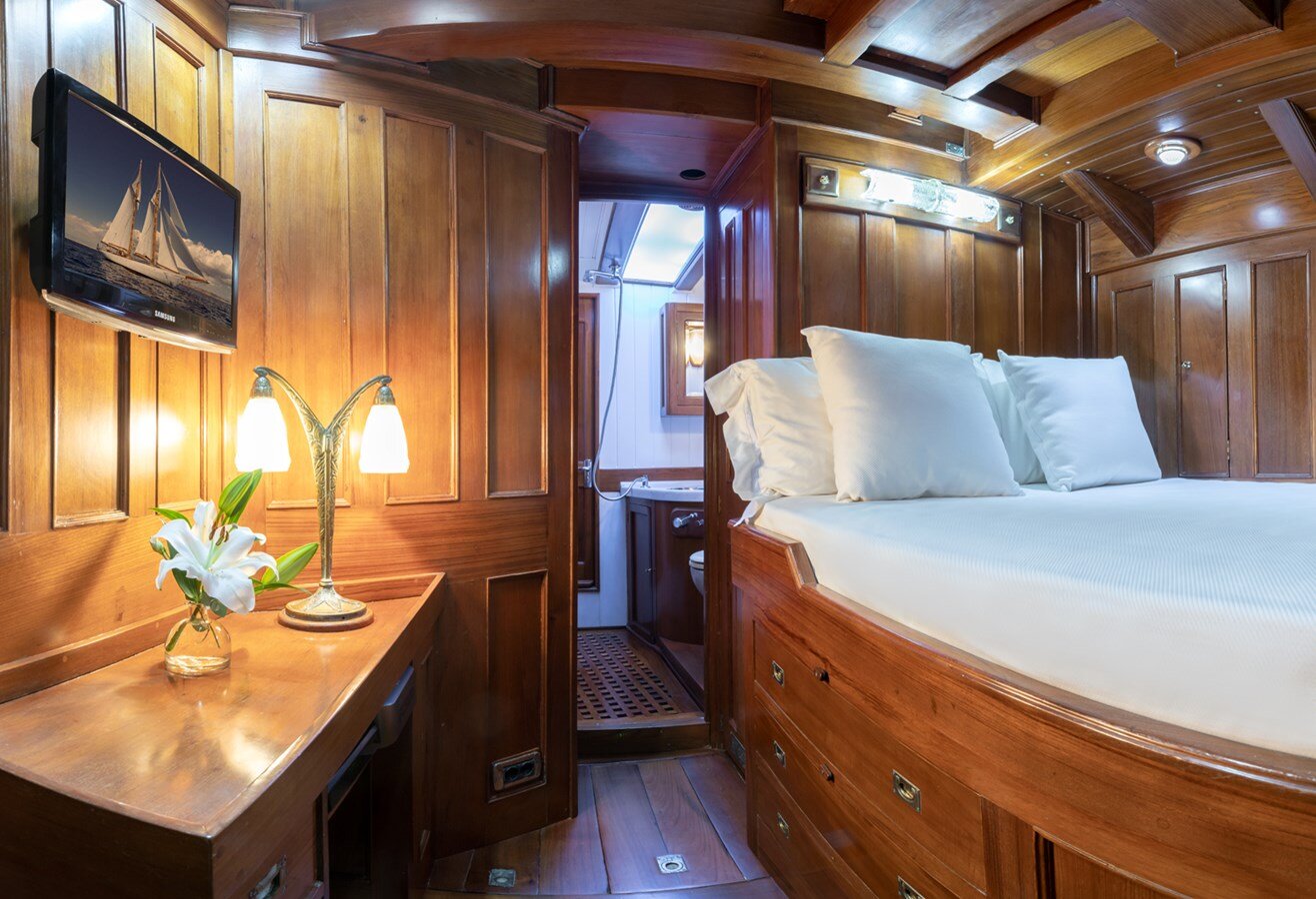 1921 MAX OERTZ 124' 9