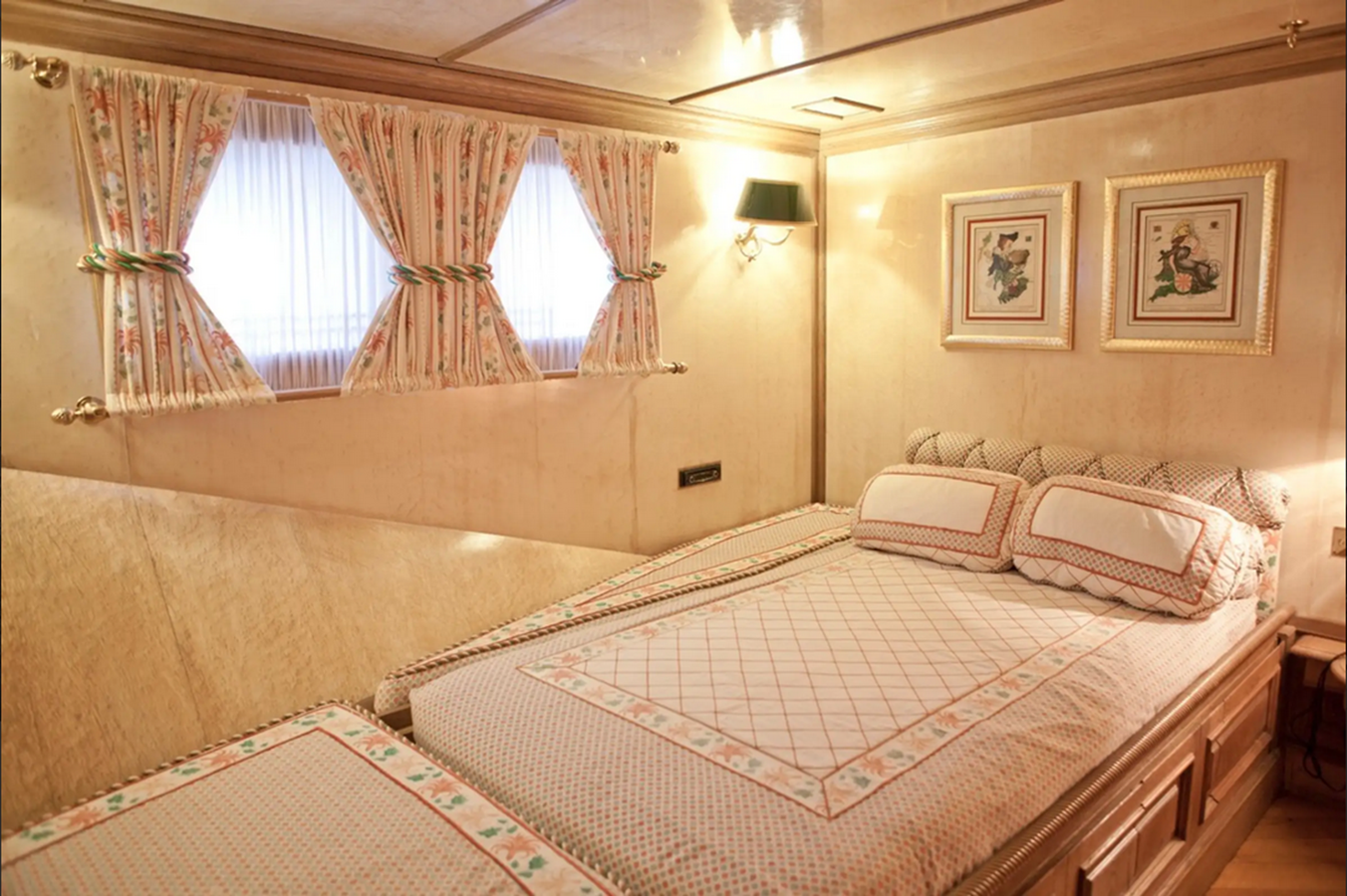 1927 CAMPER & NICHOLSONS 214' 3