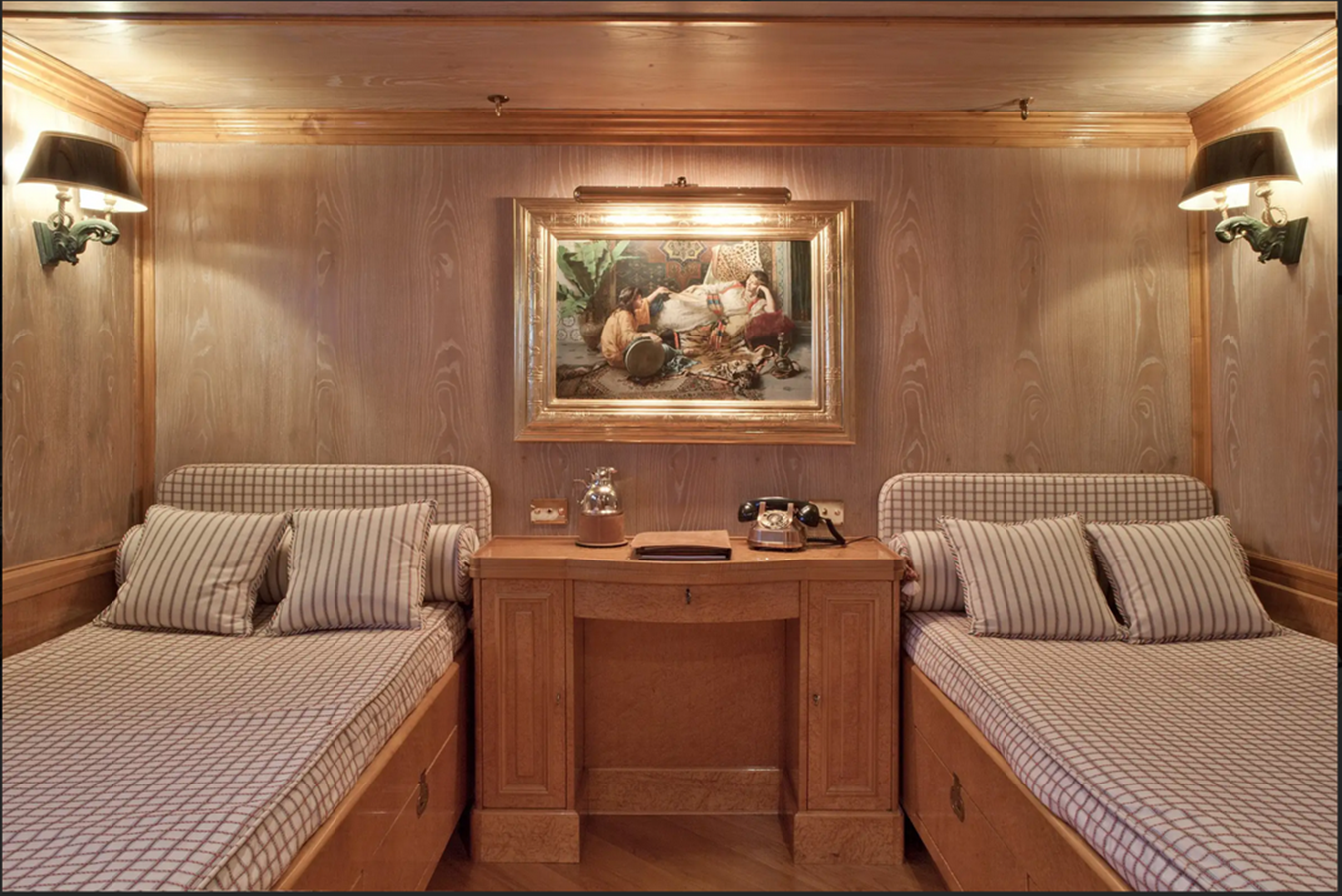 1927 CAMPER & NICHOLSONS 214' 3