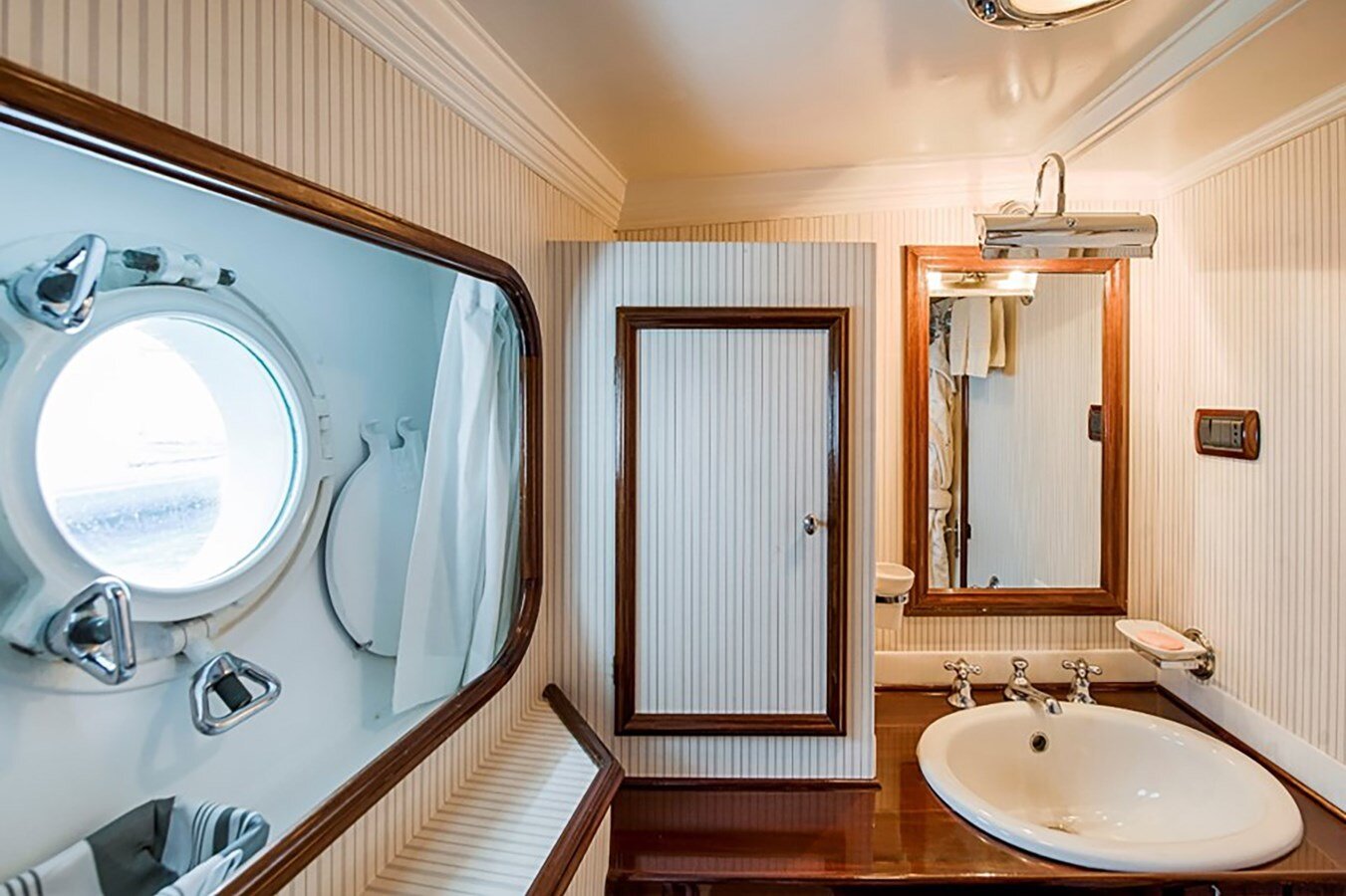 1954-abeking-rasmussen-95-2-d33a4d