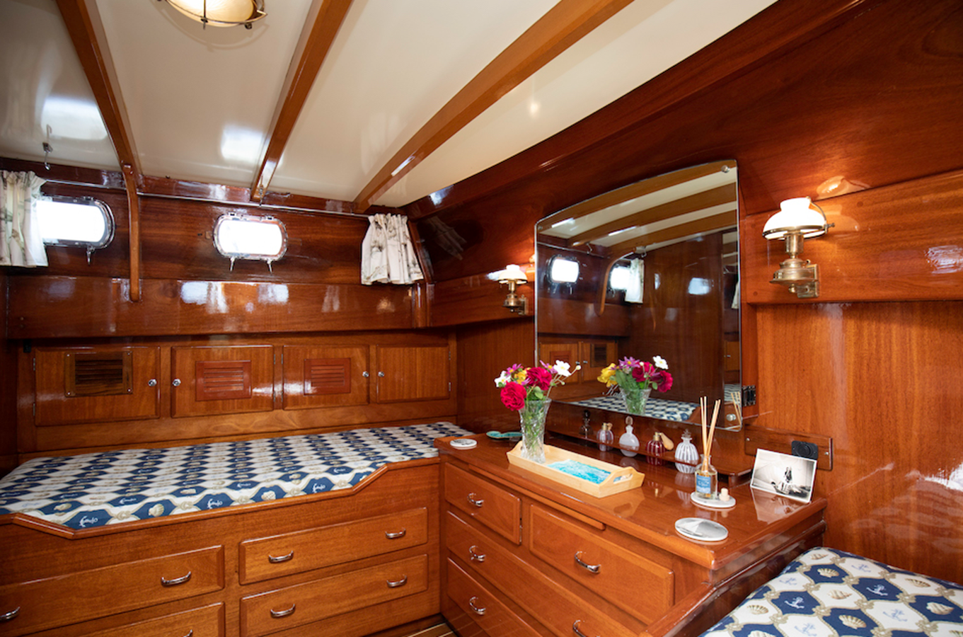 1964 CANTIERI DI PISA 68' 11