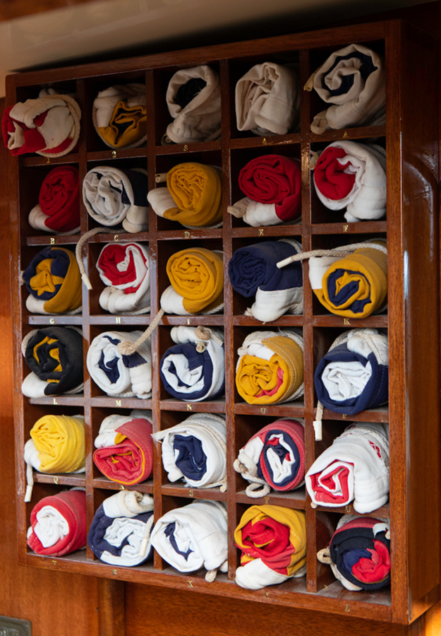 1964 CANTIERI DI PISA 68' 11