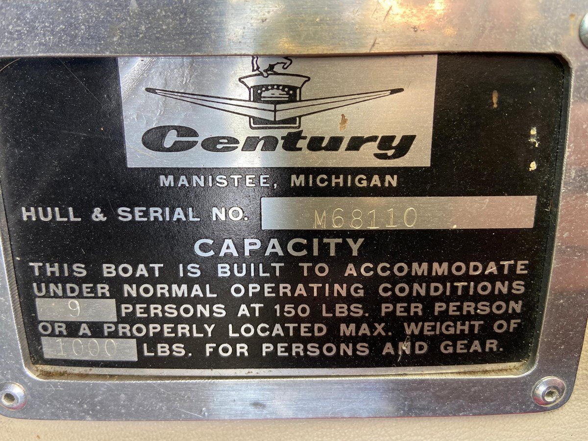 1968-century-boats-21-a94fc9