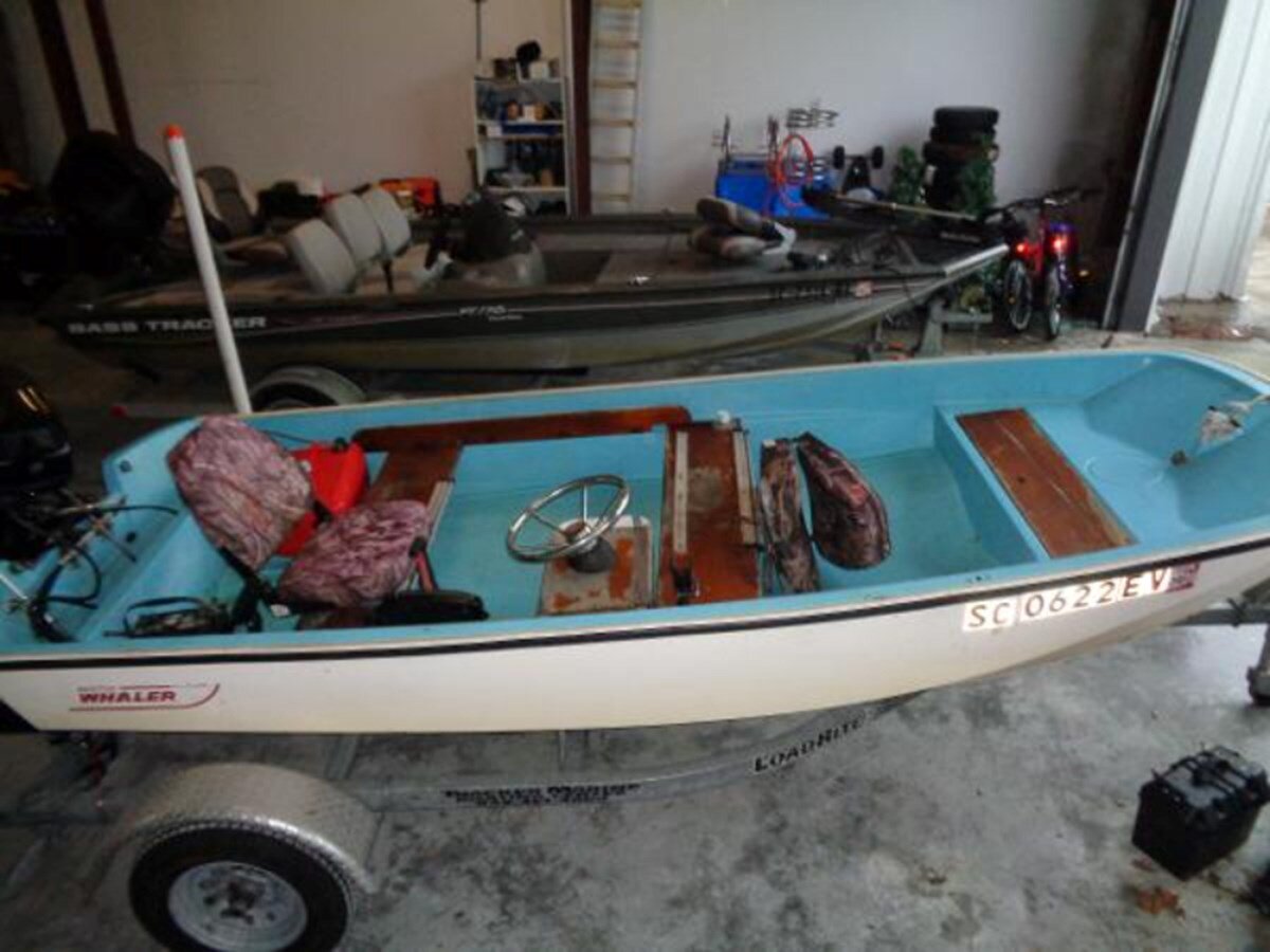 1970-boston-whaler-13-2-77d101