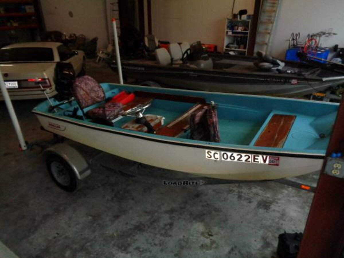 1970-boston-whaler-13-2-77d101