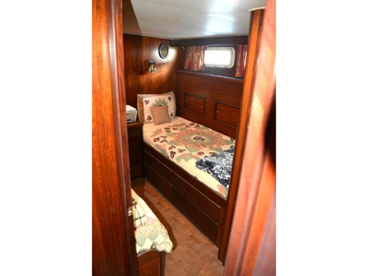 1971-hatteras-58-4-78b3d0