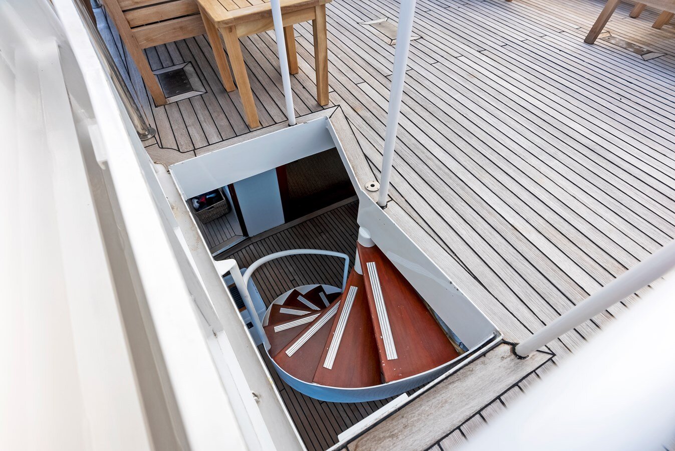 1973-burger-boat-company-108-8ce436