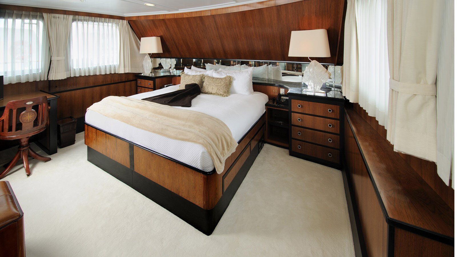 1974-feadship-120-2-9bd526