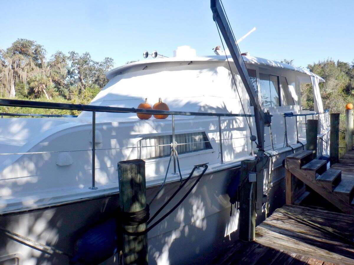 1974-hatteras-53-98b530