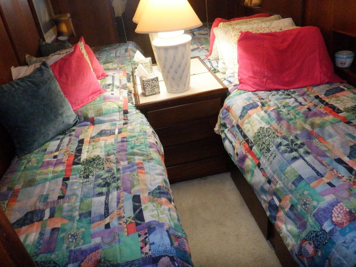 1974-hatteras-53-98b530