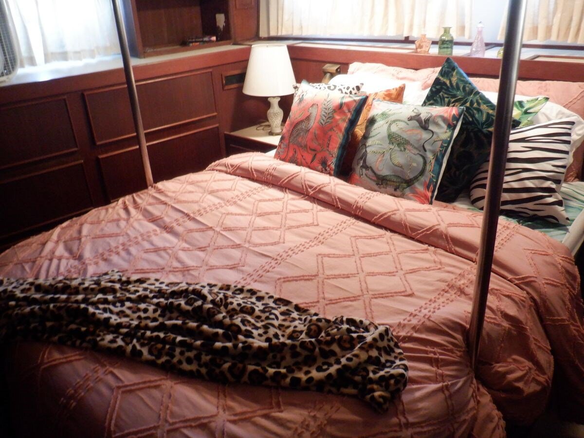 1974-hatteras-53-98b530