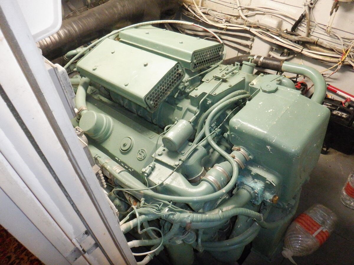 1974-hatteras-53-98b530