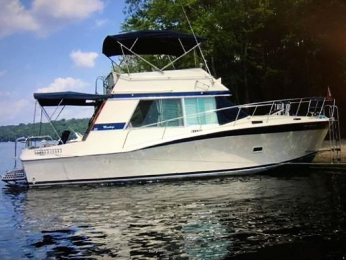 1975-bayliner-32-3-d7af1b