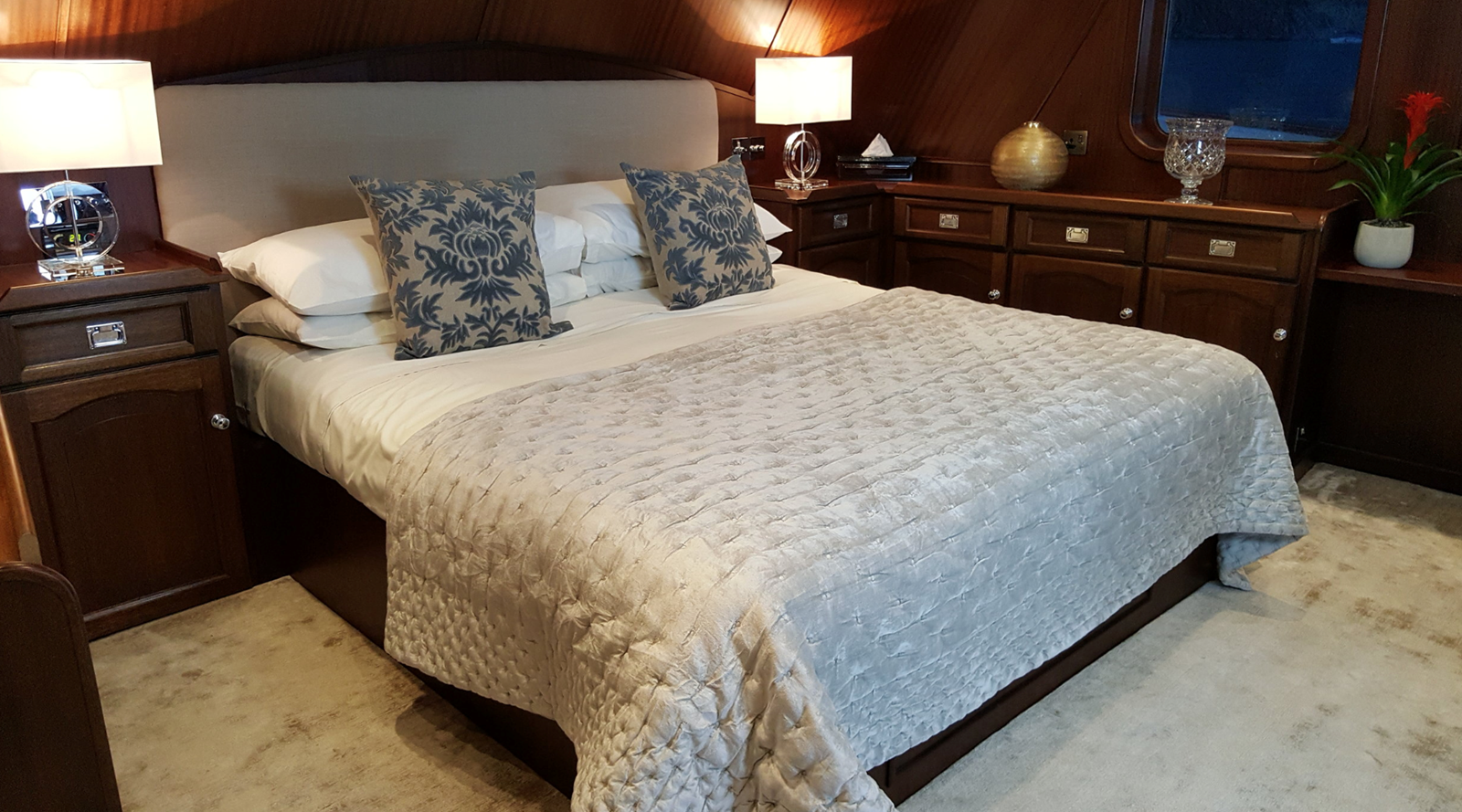 1975-custom-128-85d306