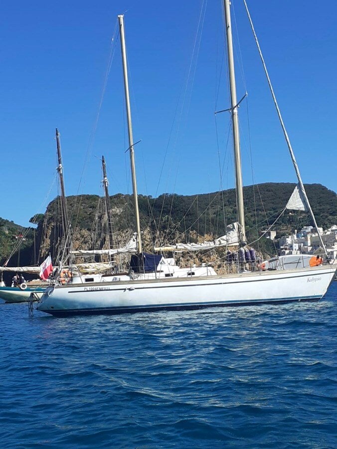 1975-custom-ketch-46-10-d20d2d