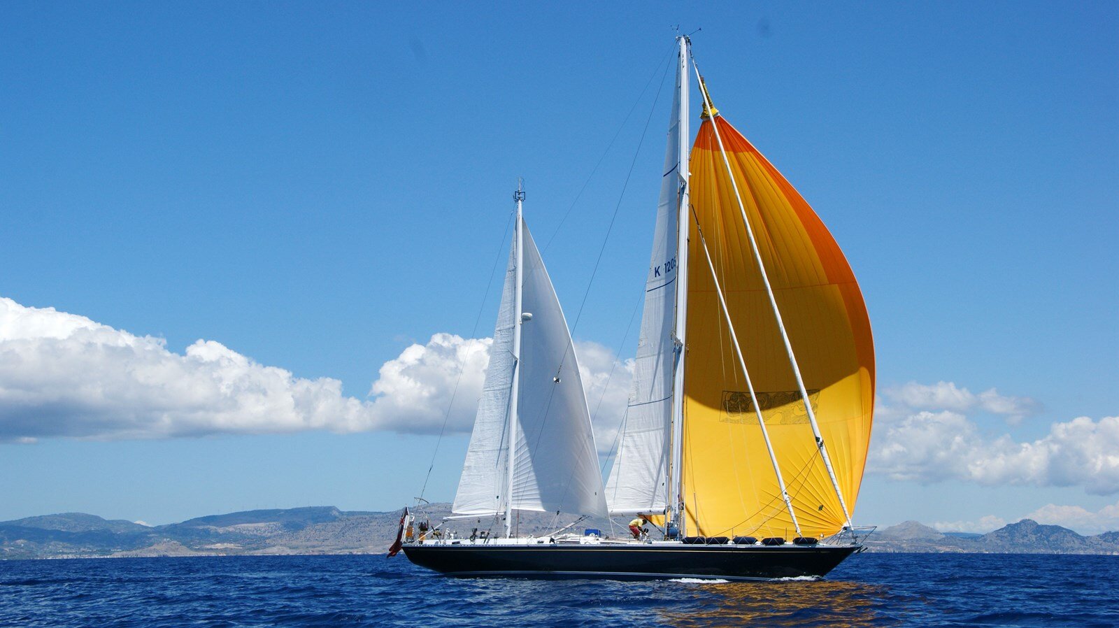 1975-nautor-swan-65-8-96a1e0