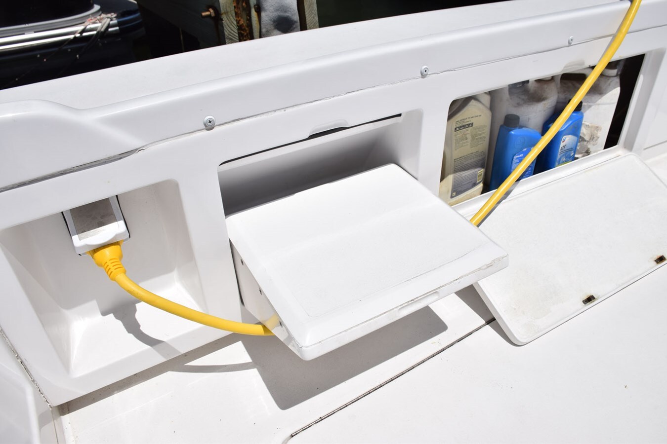 1976-bertram-31-95c5f6