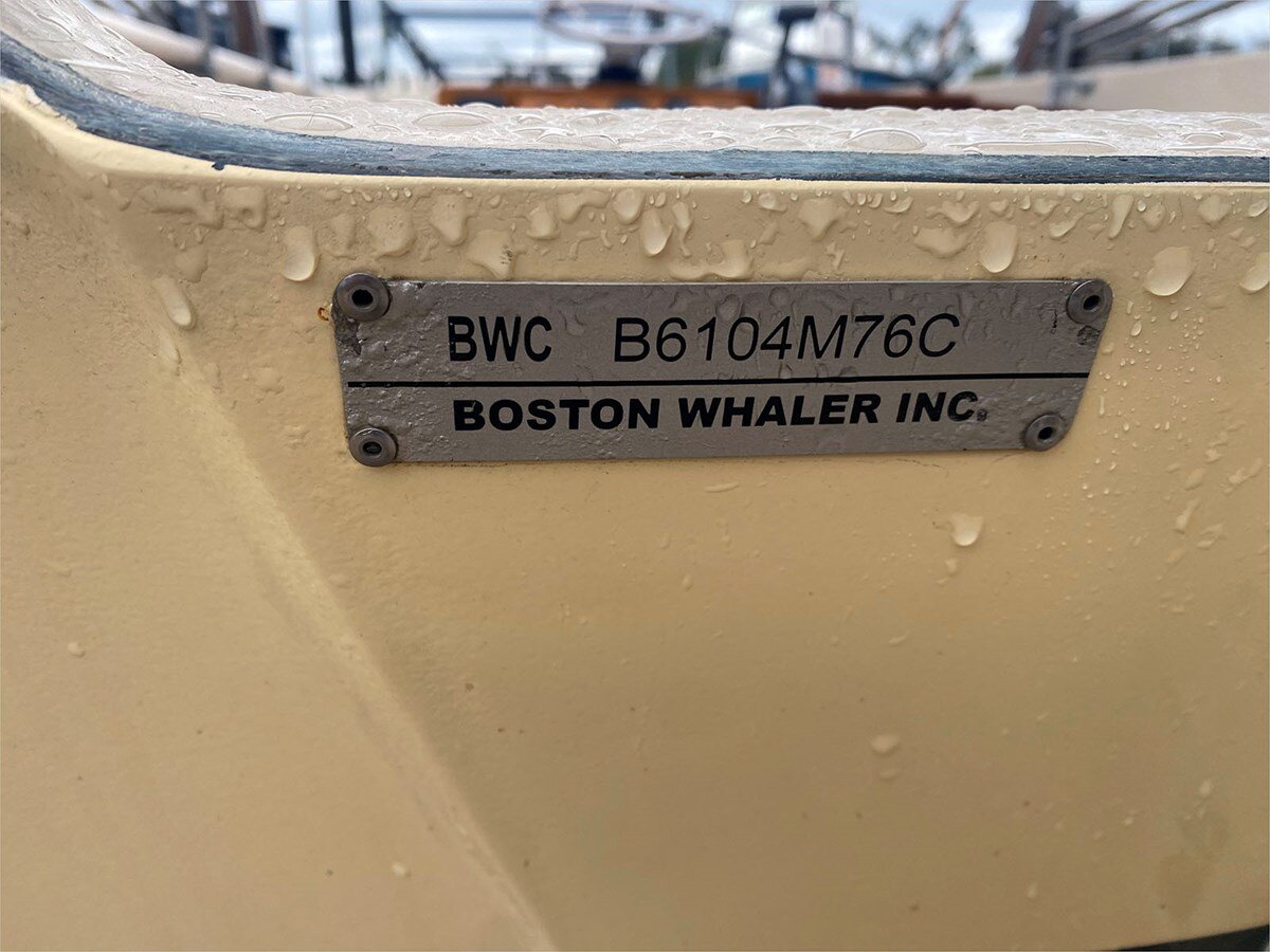 1976-boston-whaler-17-1-81945c