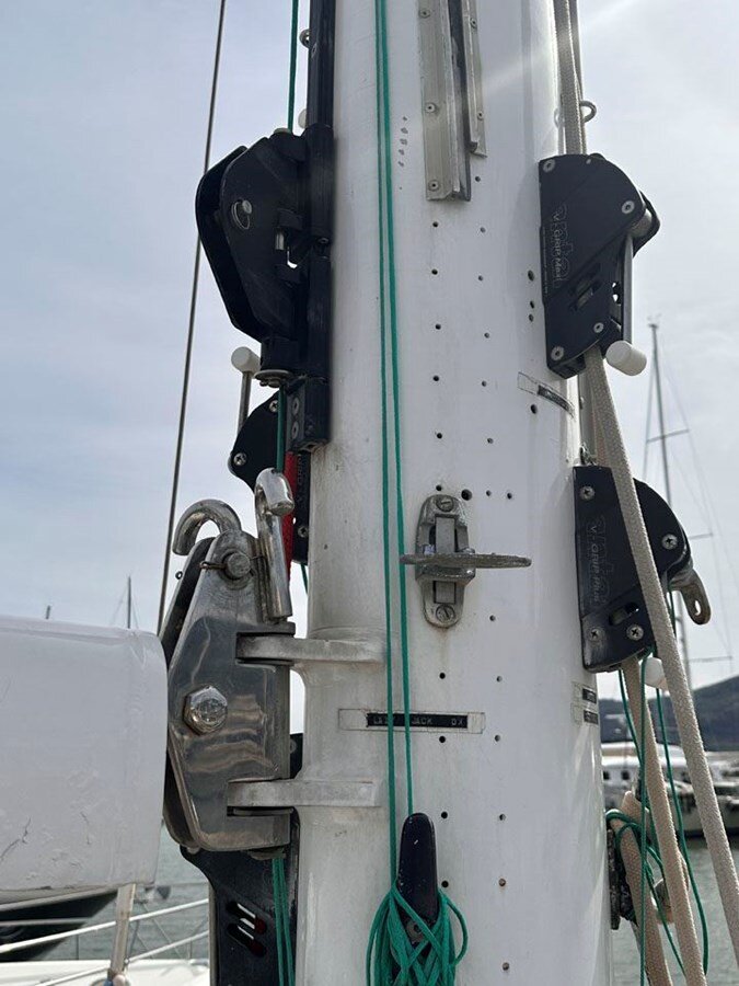 1977-camper-nicholsons-70-8-2bf33d