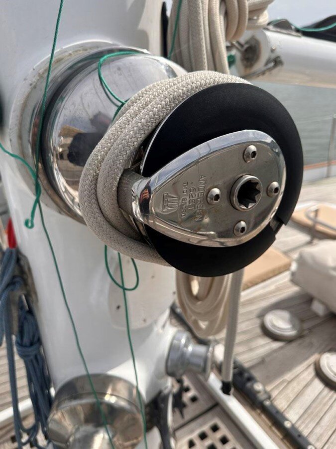 1977-camper-nicholsons-70-8-2bf33d