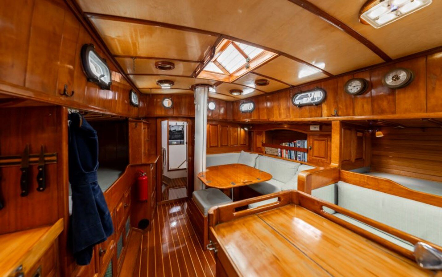 1977-cherubini-50-96fbb9