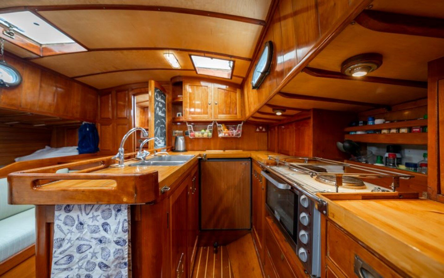 1977-cherubini-50-96fbb9