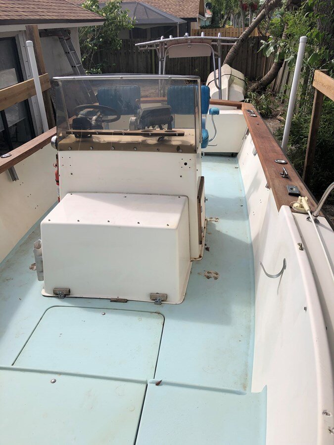 1977-chris-craft-22-92d2bf