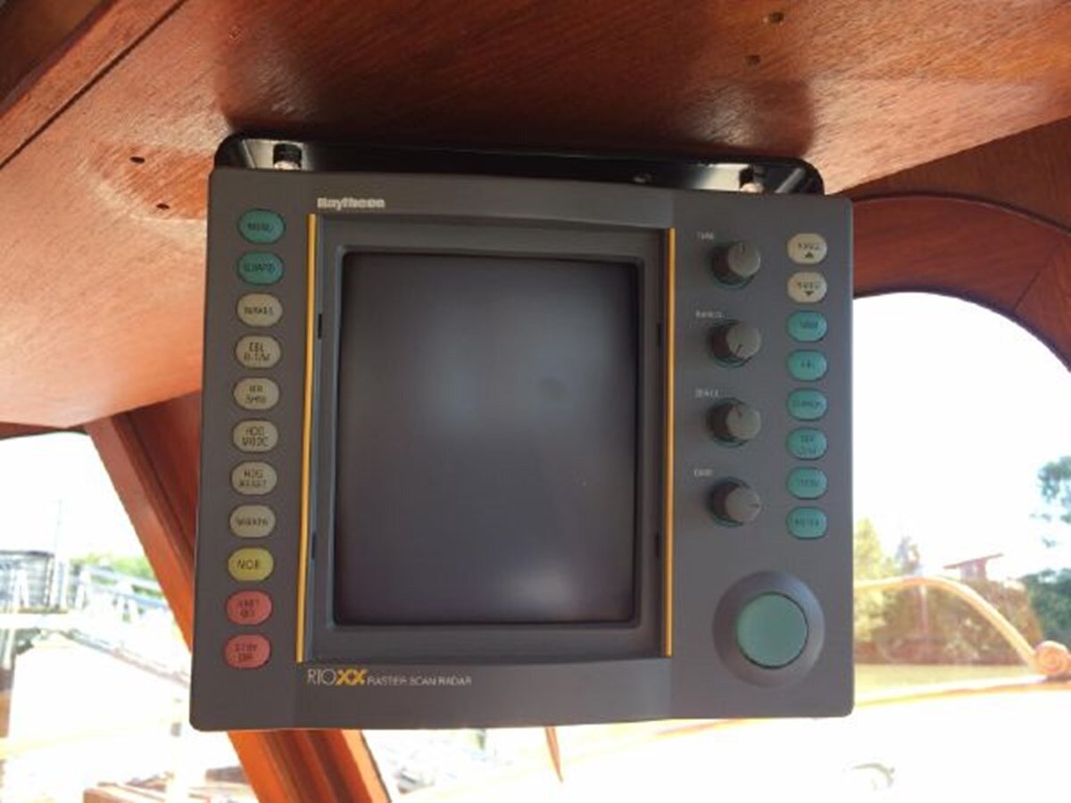 1977-defever-38-547980