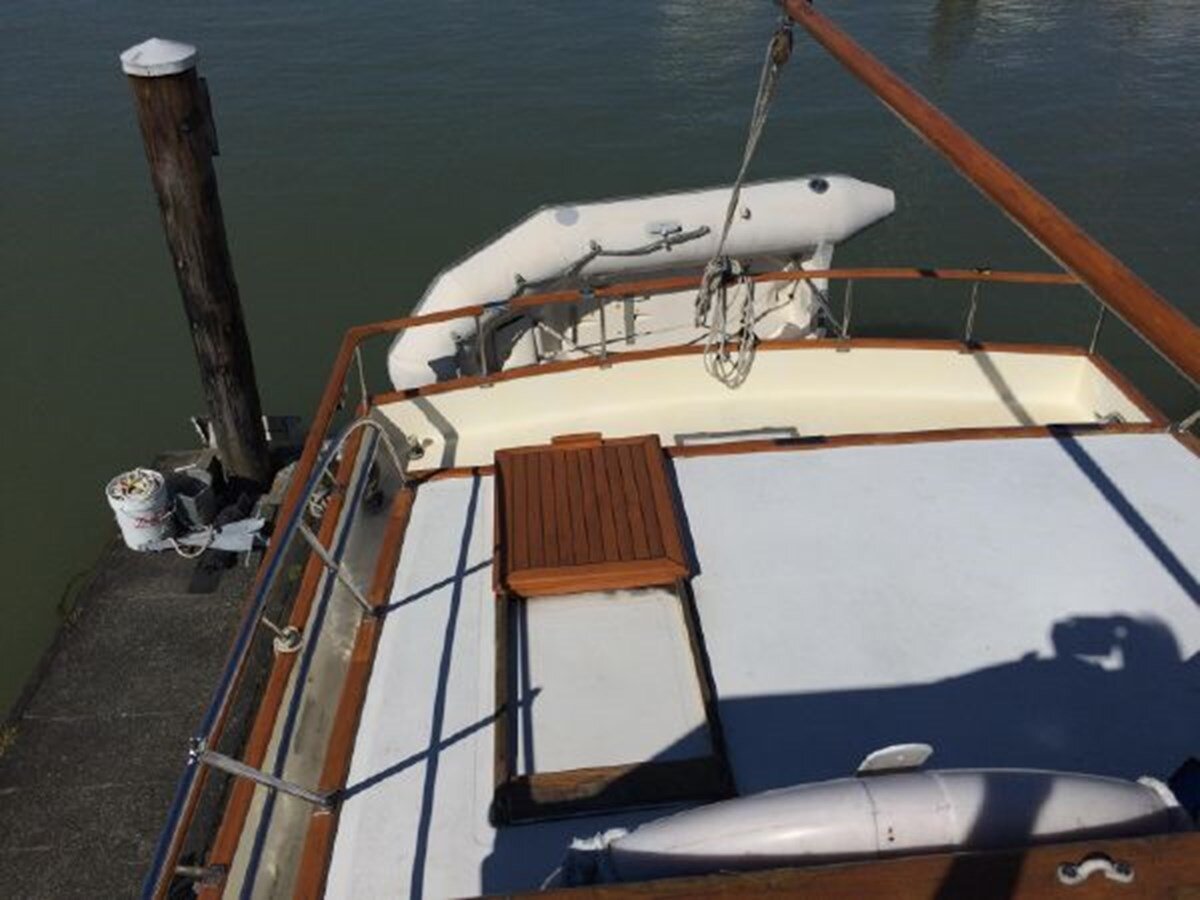 1977-defever-38-547980