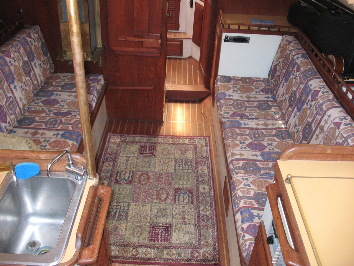 1977-downeaster-35-6-abf3c6