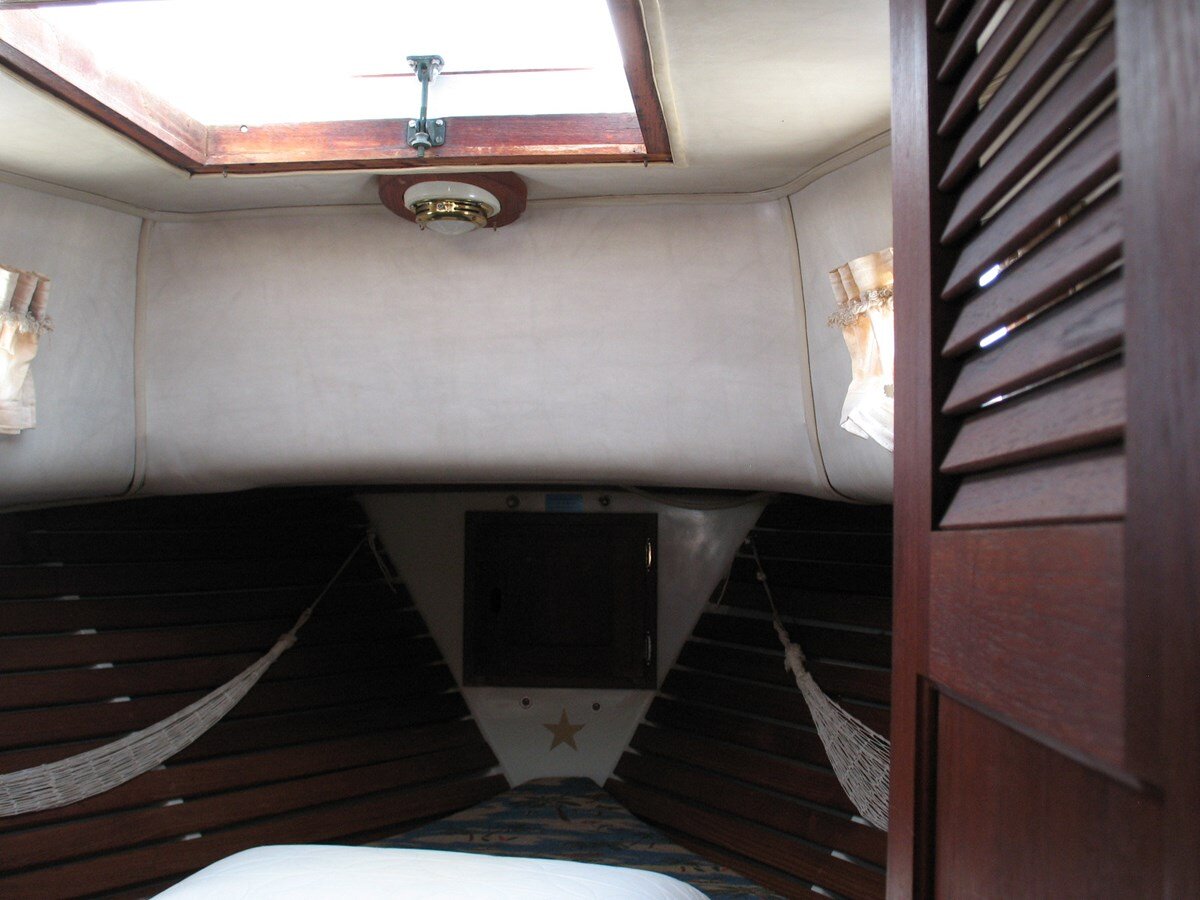 1977-downeaster-35-6-abf3c6