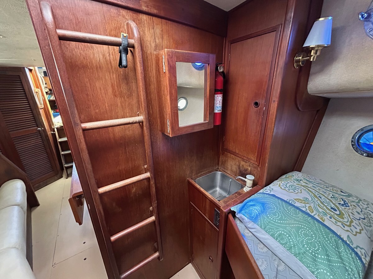 1977-fisher-37-c992da