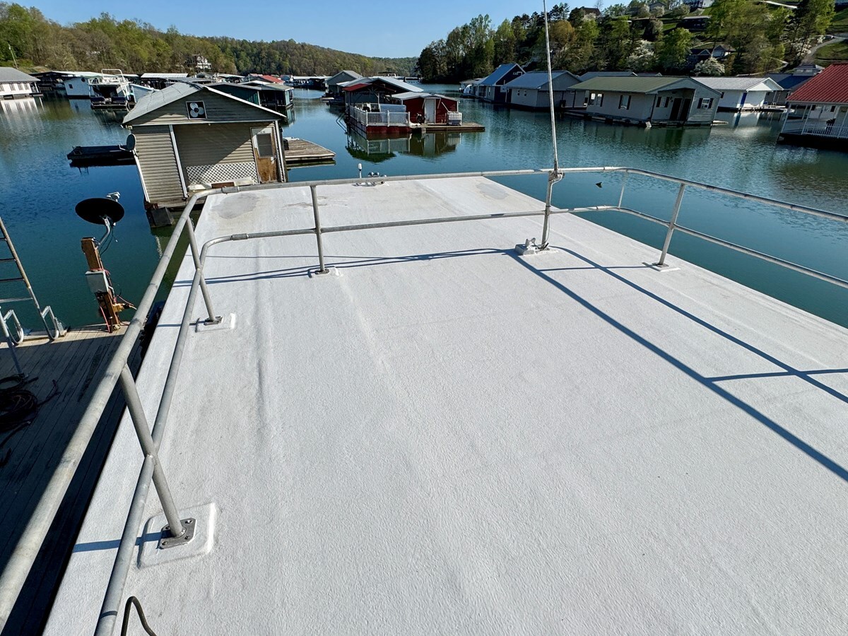 1977-sumerset-houseboats-58-d9e45b