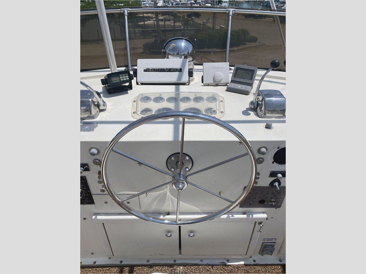 1978-hatteras-58-1-a0ba1d