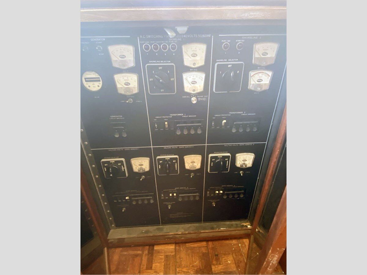 1978-hatteras-58-1-a0ba1d