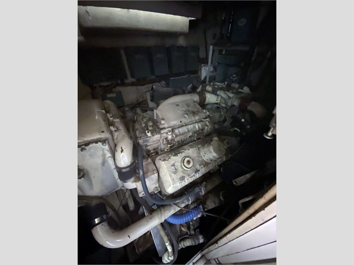 1978-hatteras-58-1-a0ba1d