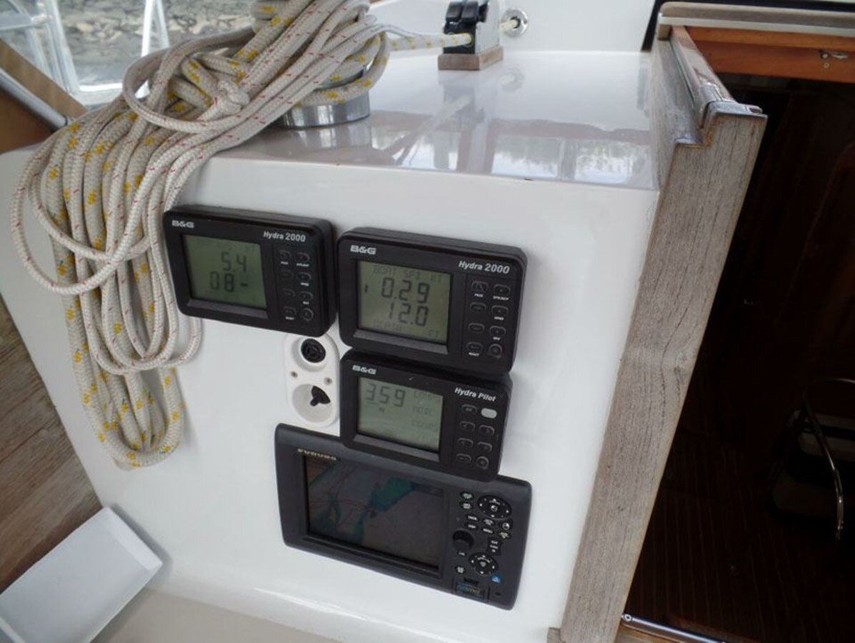 1979-hinckley-50-7-96ddae