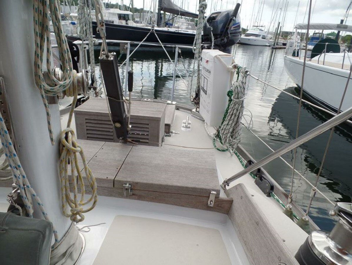 1979-hinckley-50-7-96ddae