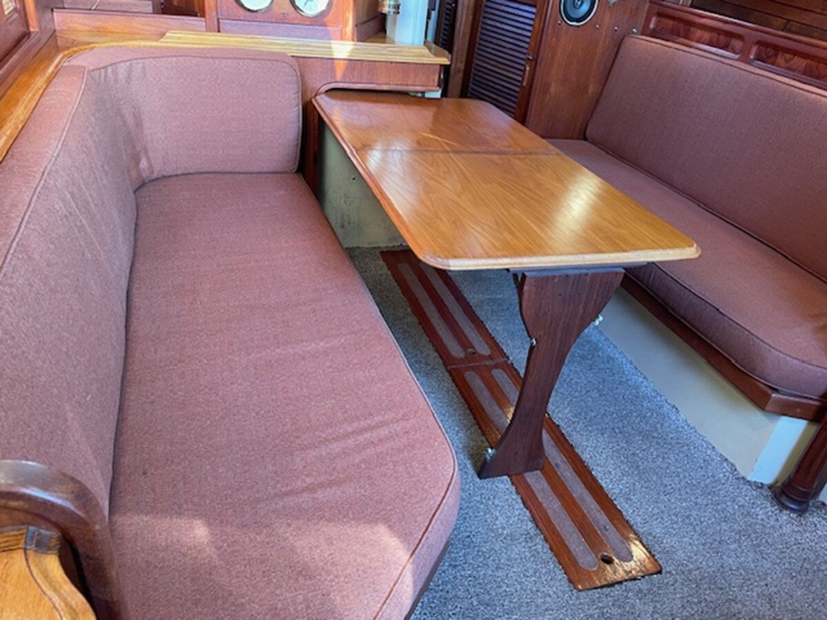 1979-islander-yachts-36-7720cf