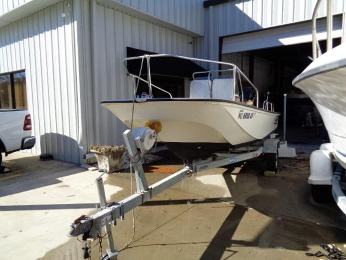 1980-boston-whaler-17-1-ea846b