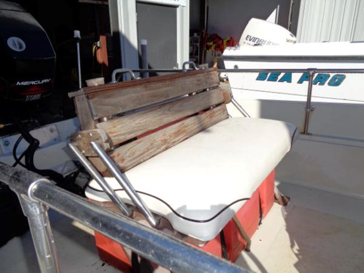 1980-boston-whaler-17-1-ea846b