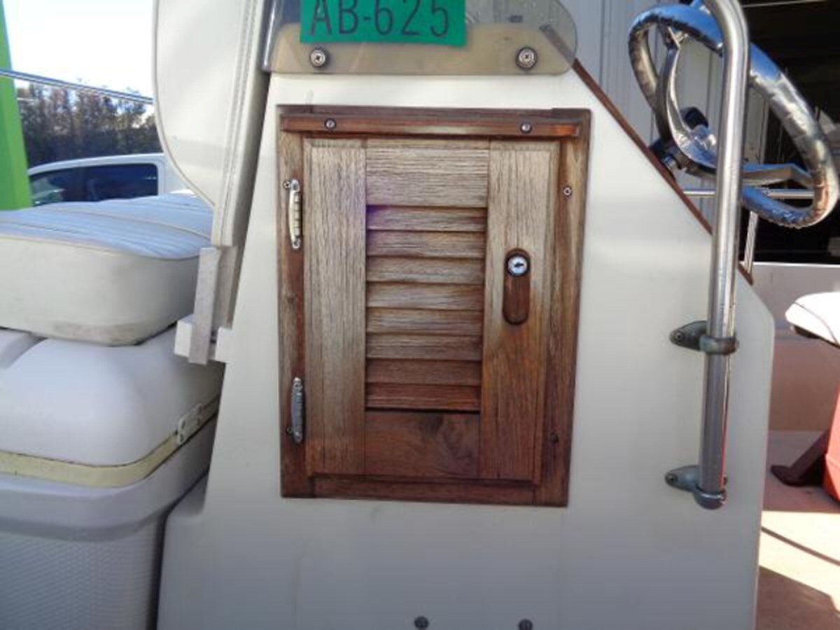 1980-boston-whaler-17-1-ea846b