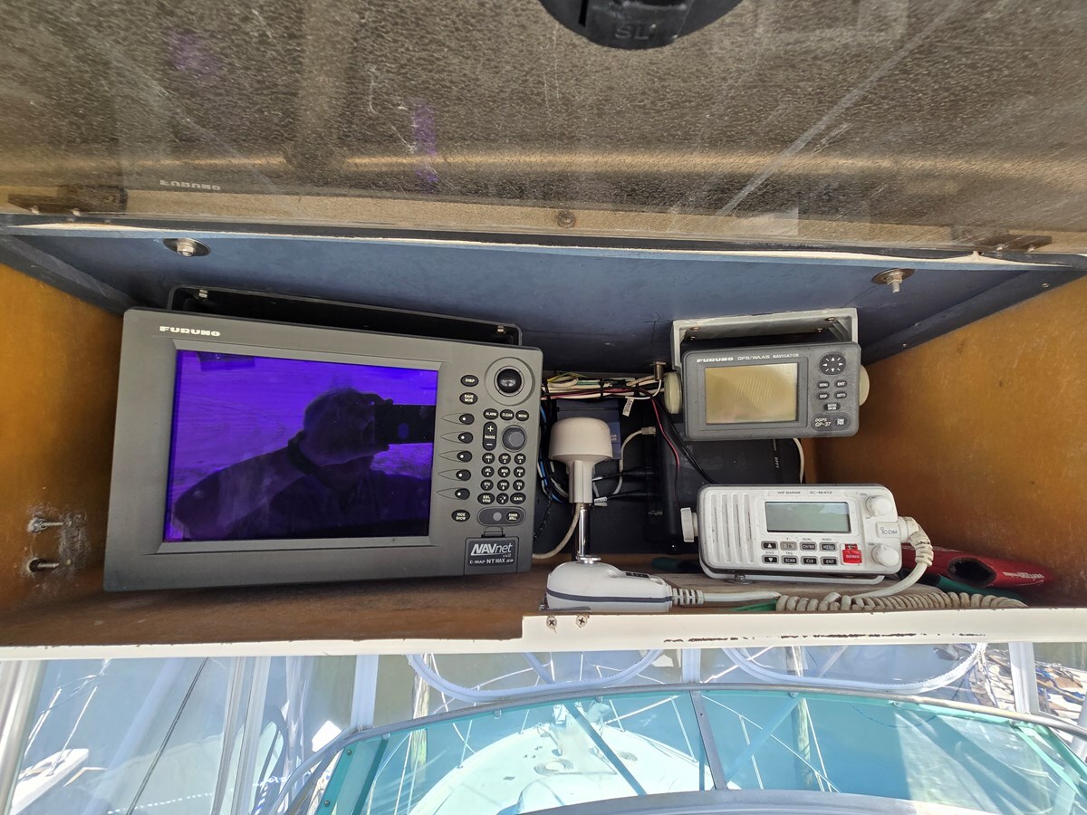 1981-bertram-38-42caf2