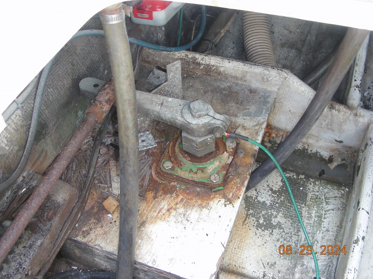 1981-bertram-38-42caf2