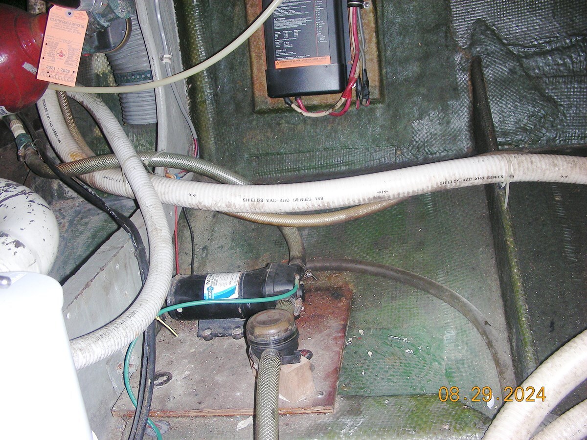 1981-bertram-38-42caf2