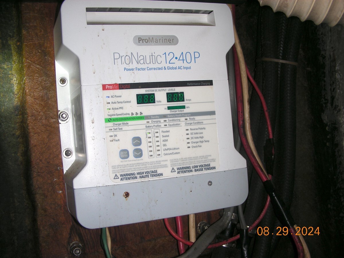 1981-bertram-38-42caf2