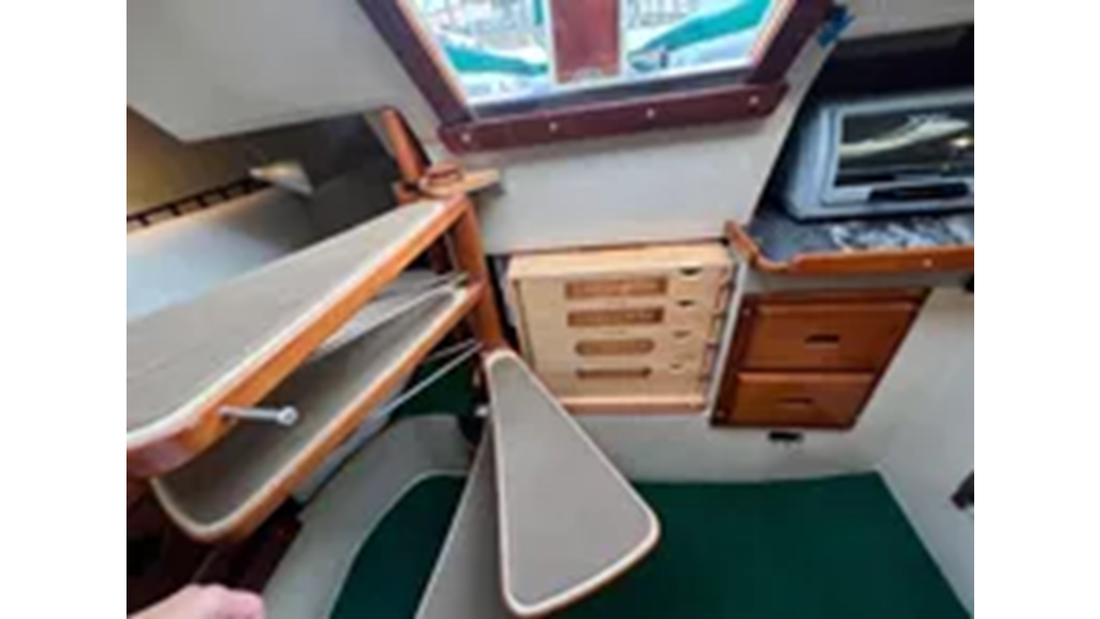 1981-catalina-32-80b70c