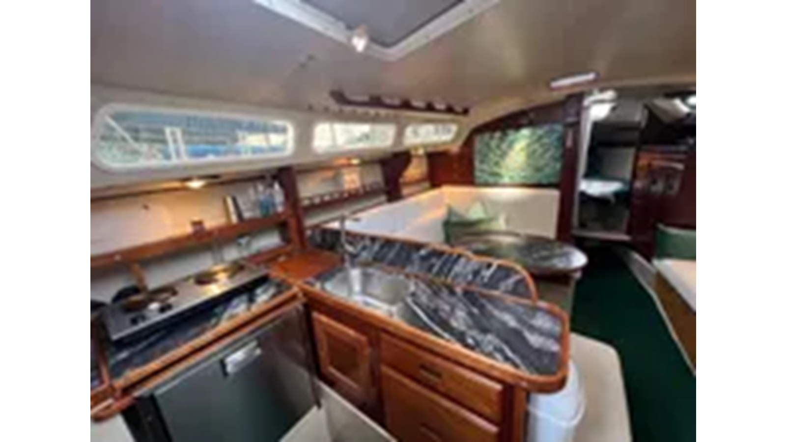 1981-catalina-32-80b70c